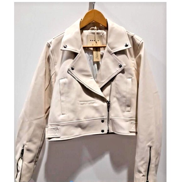 BlankNYC Moto Jacket Women Sz L Off-White Ivory Faux Leather Pockets Zippers NEW - Picture 1 of 5